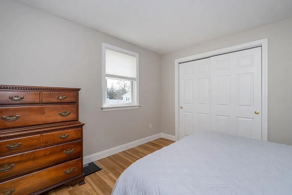 20 Colonial Drive Salem NH 03079