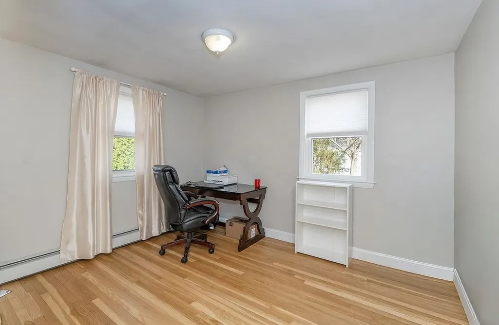 20 Colonial Drive Salem NH 03079