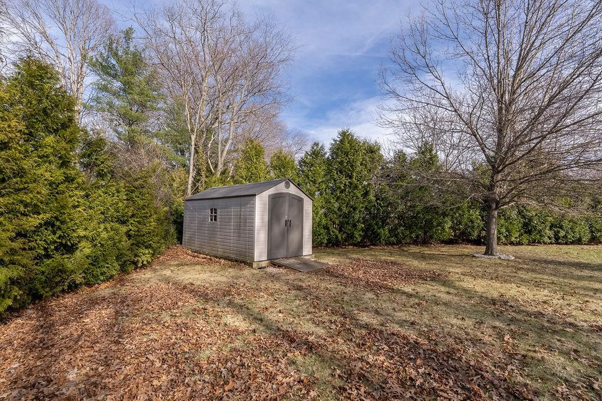 20 Colonial Drive Salem NH 03079
