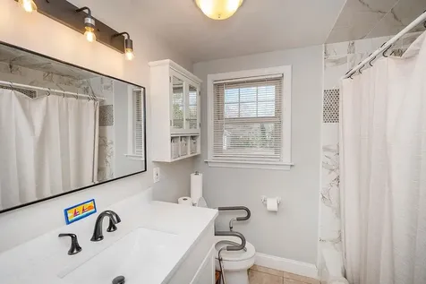 20 Colonial Drive Salem NH 03079
