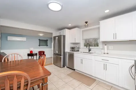 20 Colonial Drive Salem NH 03079