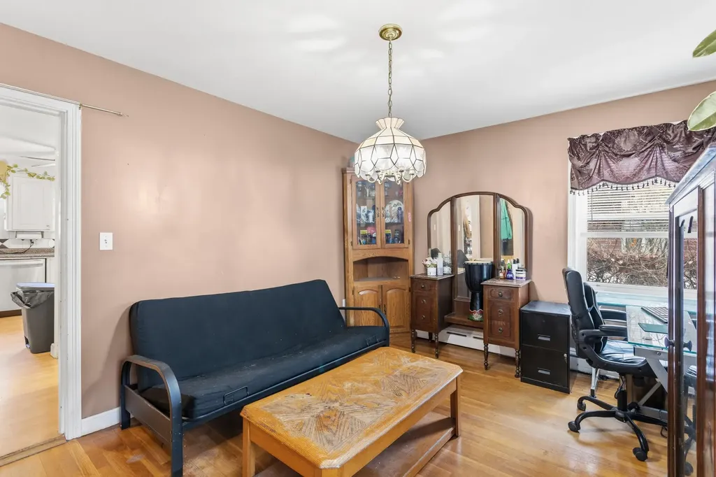 222 Biron Street Manchester NH 03102