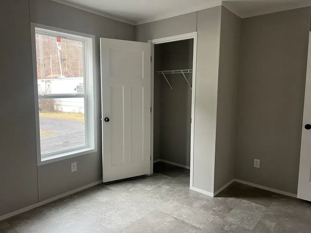 15 Blake Drive Pownal VT 05261