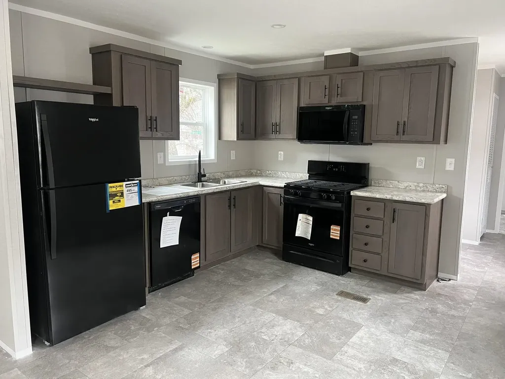 15 Blake Drive Pownal VT 05261
