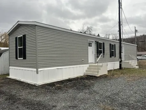 15 Blake Drive Pownal VT 05261