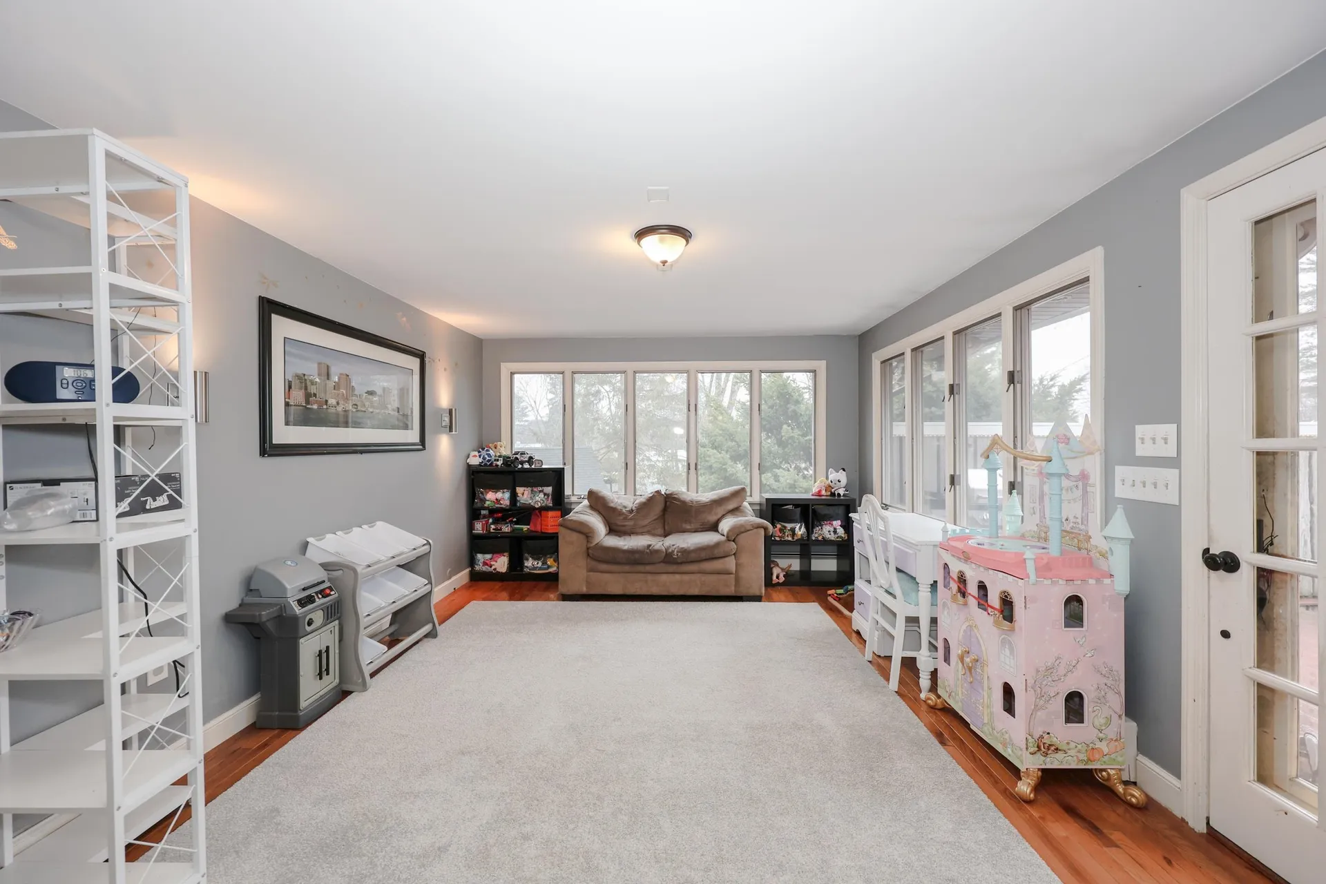 10 Martha Drive Derry NH 03038