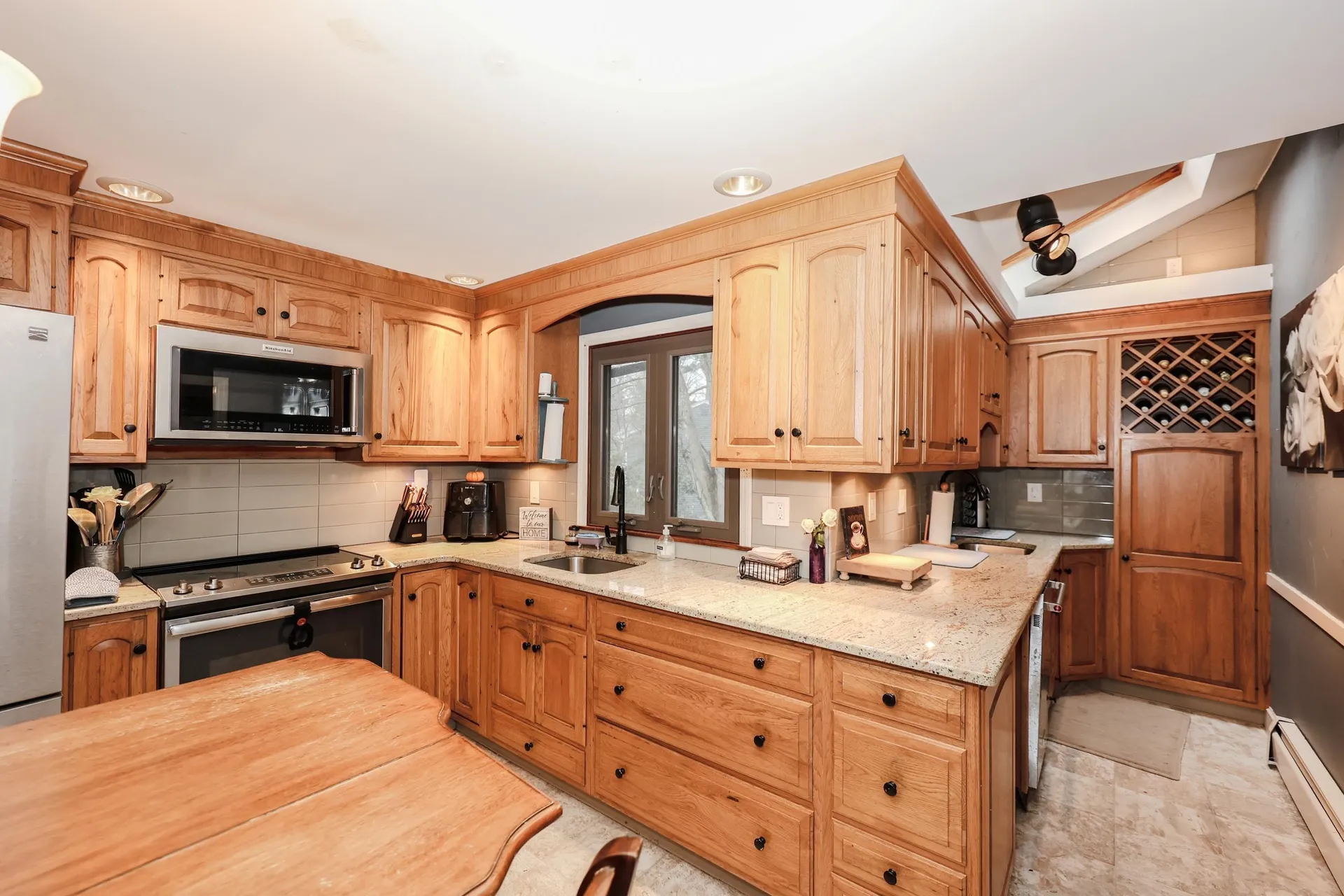 10 Martha Drive Derry NH 03038
