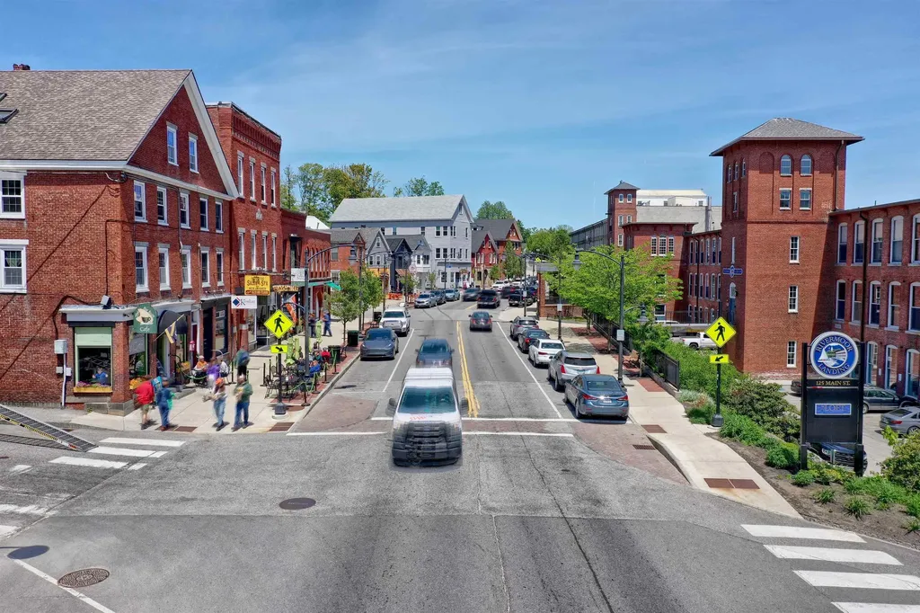 125 Main Street Newmarket NH 03857