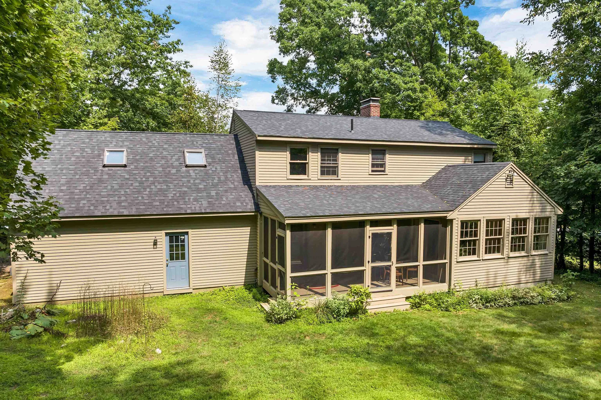 16 Birchwood Way Laconia NH 03246