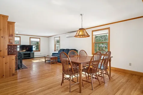 16 Birchwood Way Laconia NH 03246