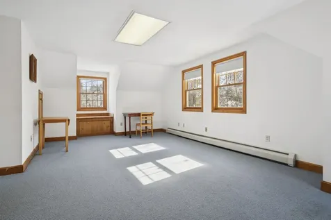 16 Birchwood Way Laconia NH 03246