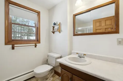 16 Birchwood Way Laconia NH 03246