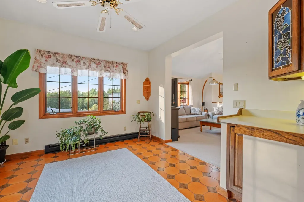 68 Woodwells Garrison Road Hopkinton NH 03229