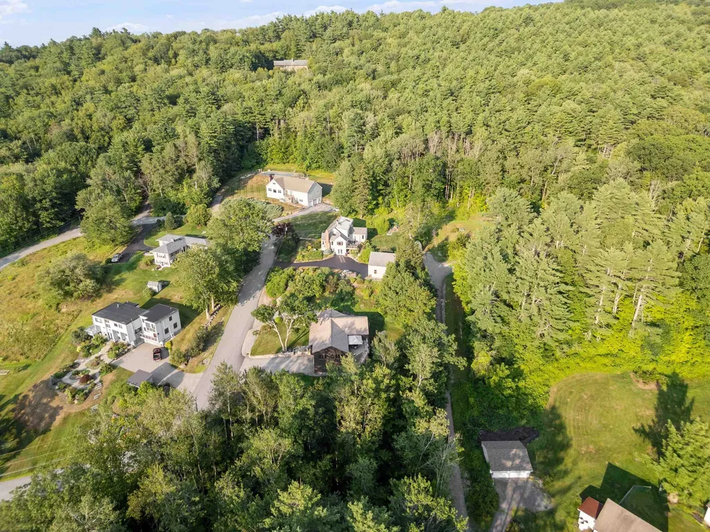 68 Woodwells Garrison Road Hopkinton NH 03229