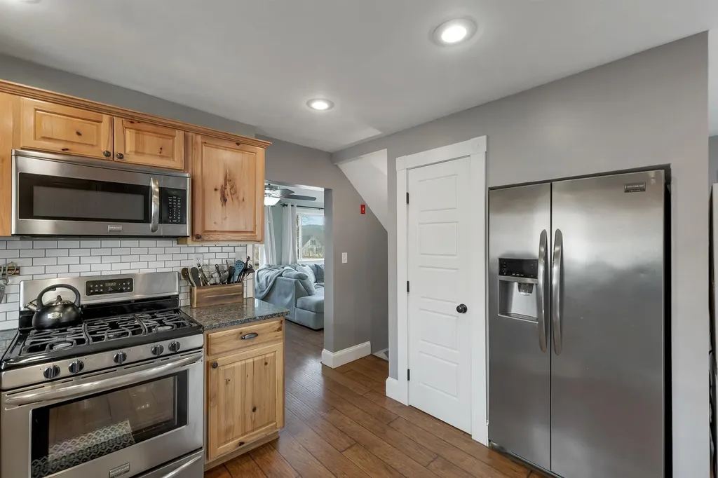 48 Baldwin Street Laconia NH 03246