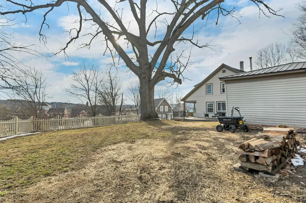 48 Baldwin Street Laconia NH 03246