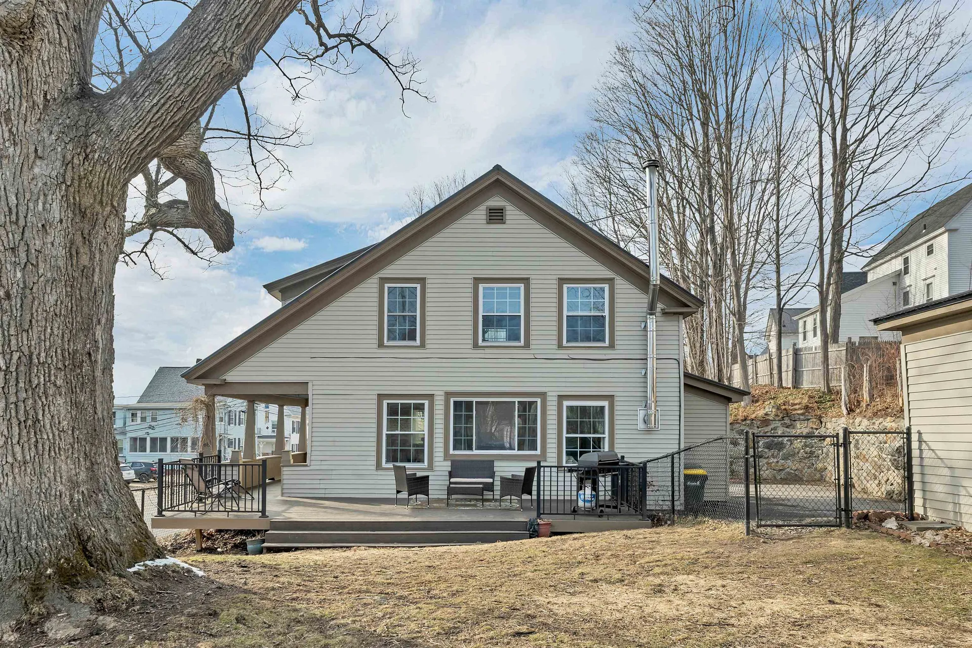 48 Baldwin Street Laconia NH 03246