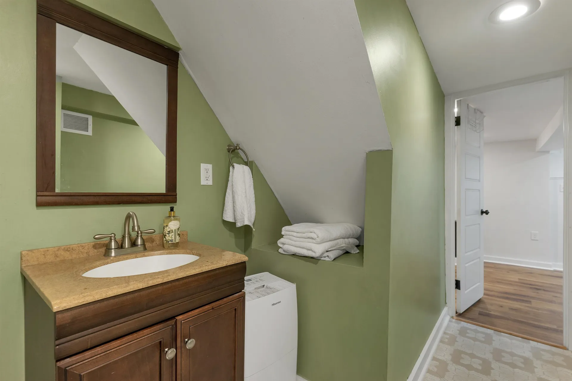 48 Baldwin Street Laconia NH 03246