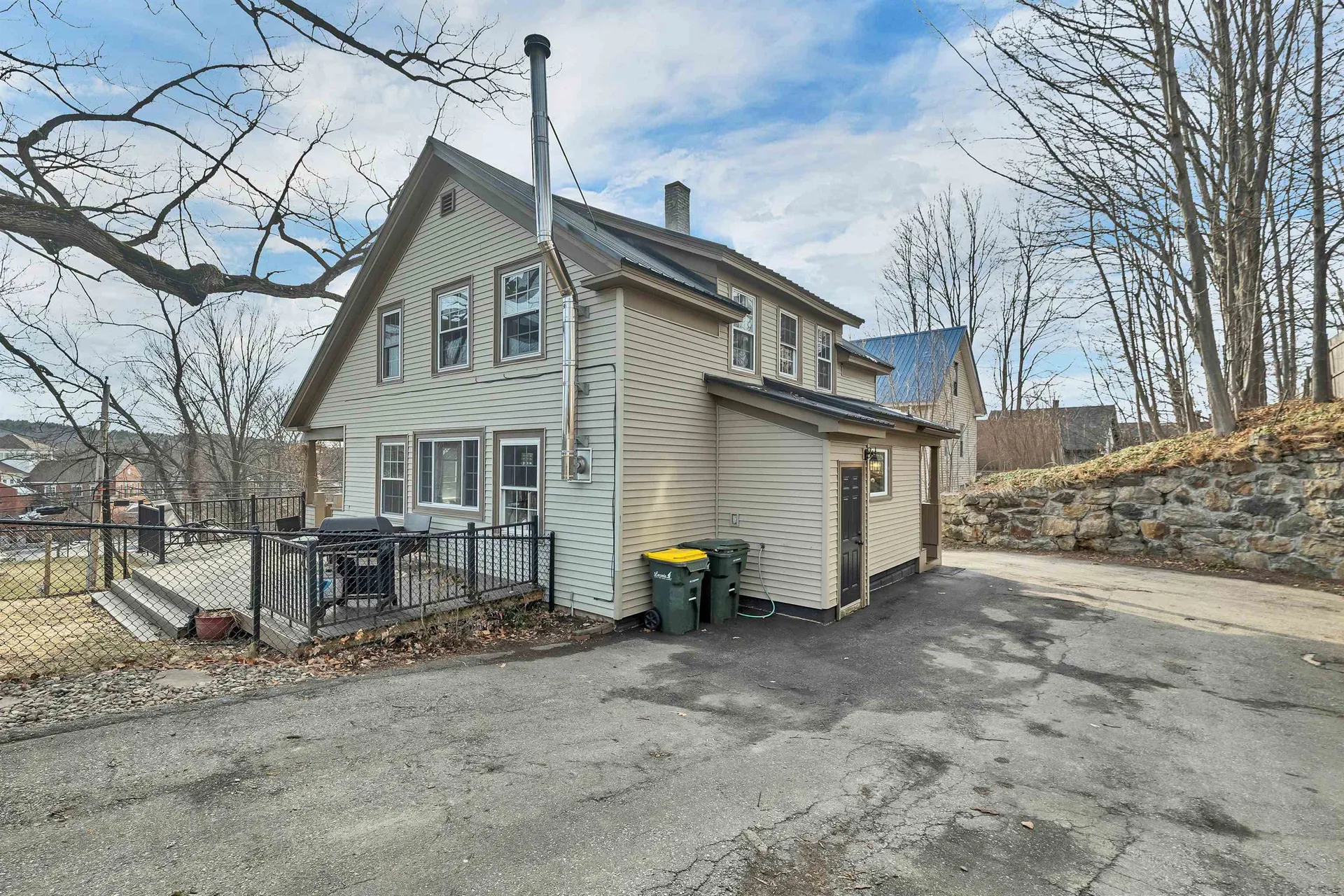 48 Baldwin Street Laconia NH 03246