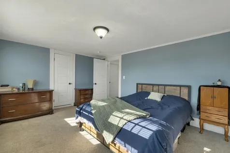 48 Baldwin Street Laconia NH 03246