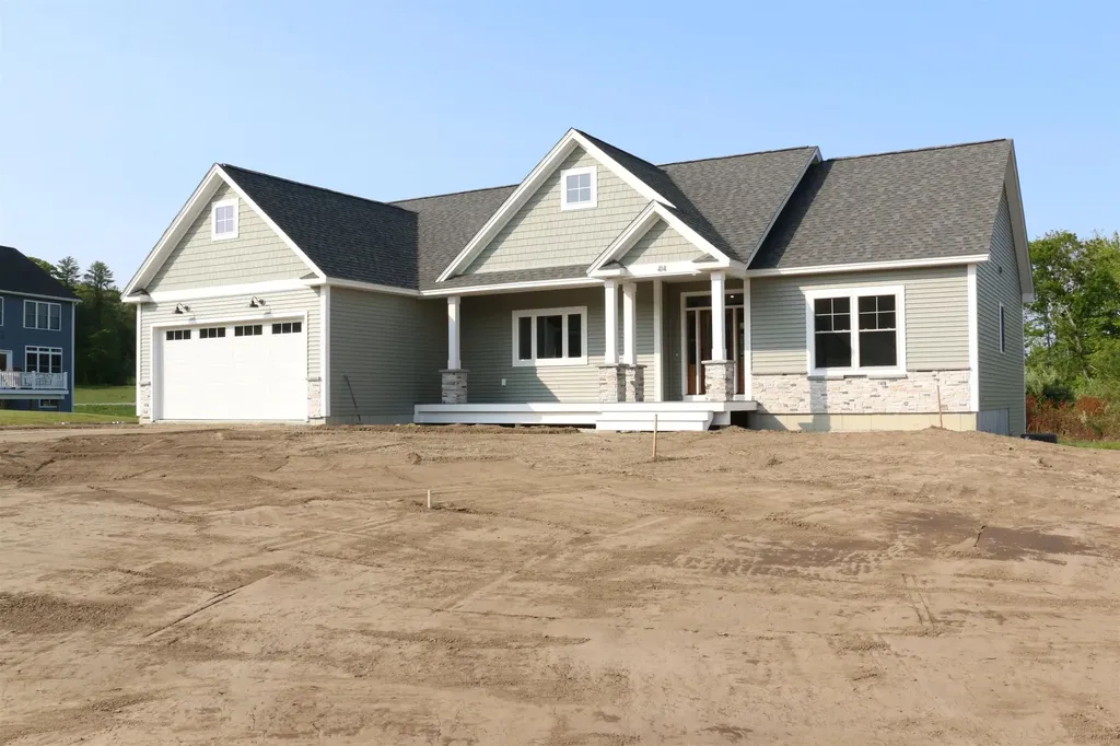 428 Dawn Court Pembroke NH 03275