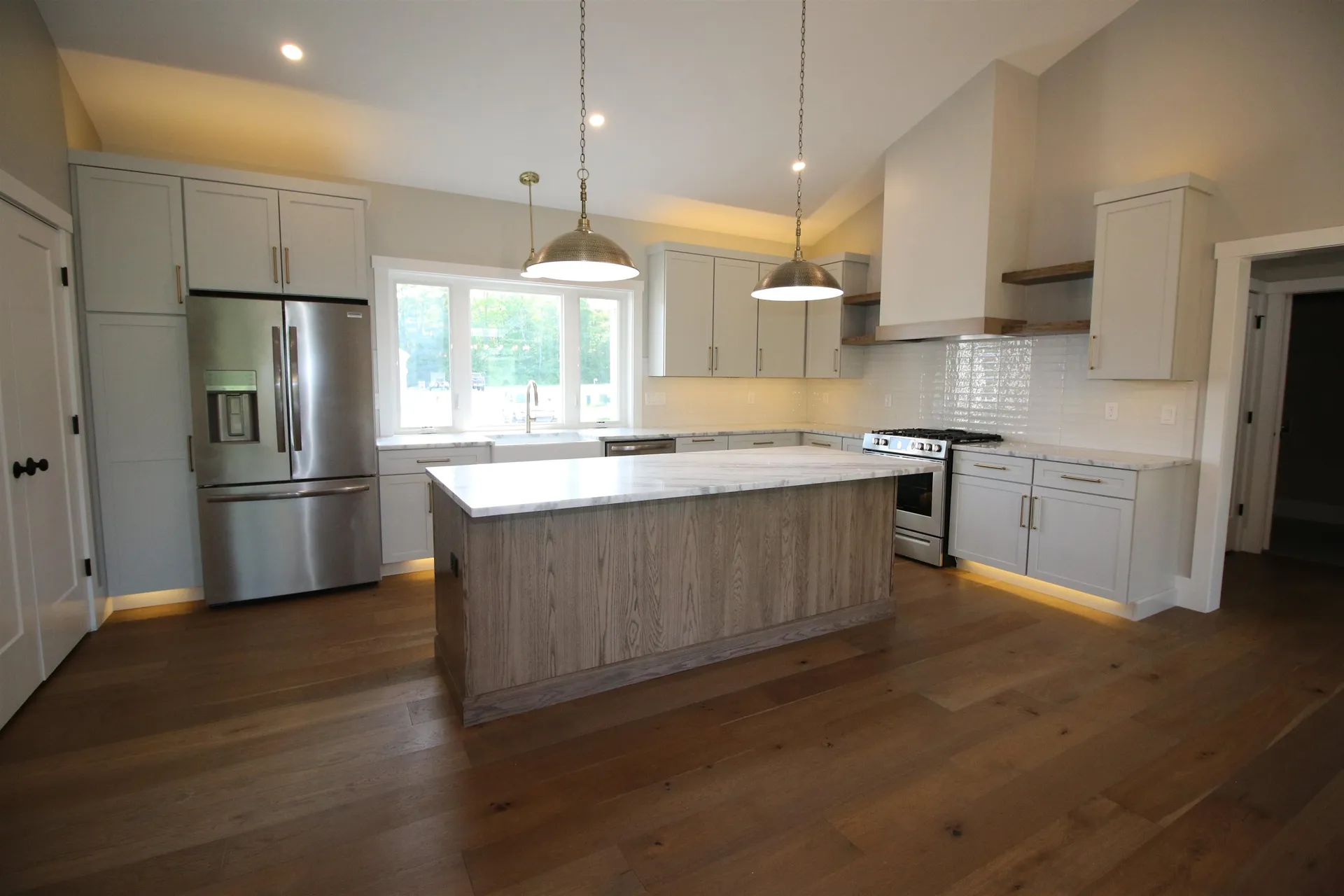 428 Dawn Court Pembroke NH 03275