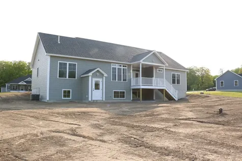 428 Dawn Court Pembroke NH 03275