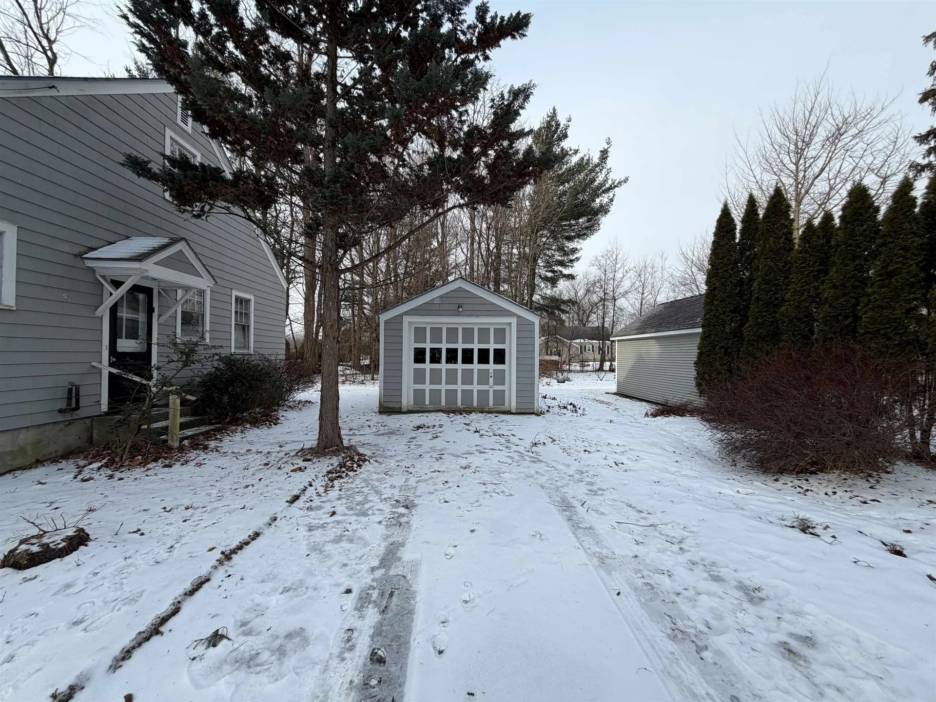 15 Elsom Parkway South Burlington VT 05403