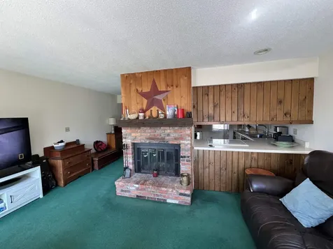 3095 Thompsonburg Road Londonderry VT 05155