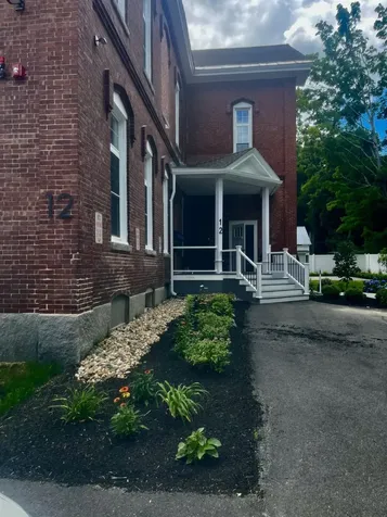12 Cross Street Concord NH 03303