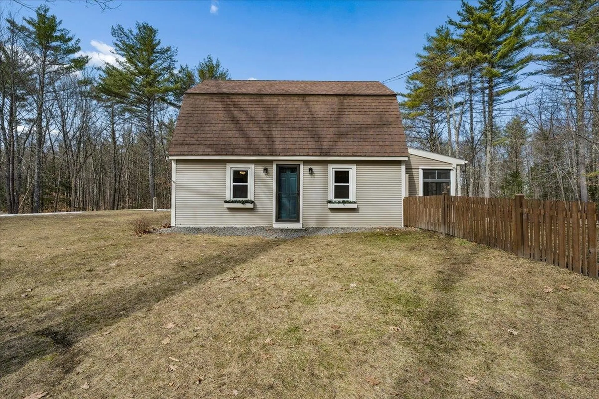 350 South Road Salisbury NH 03268