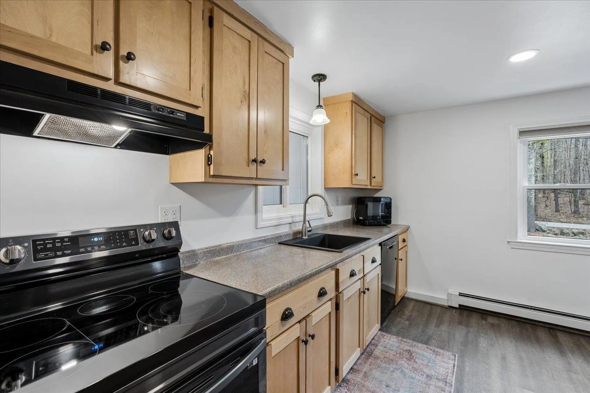 350 South Road Salisbury NH 03268