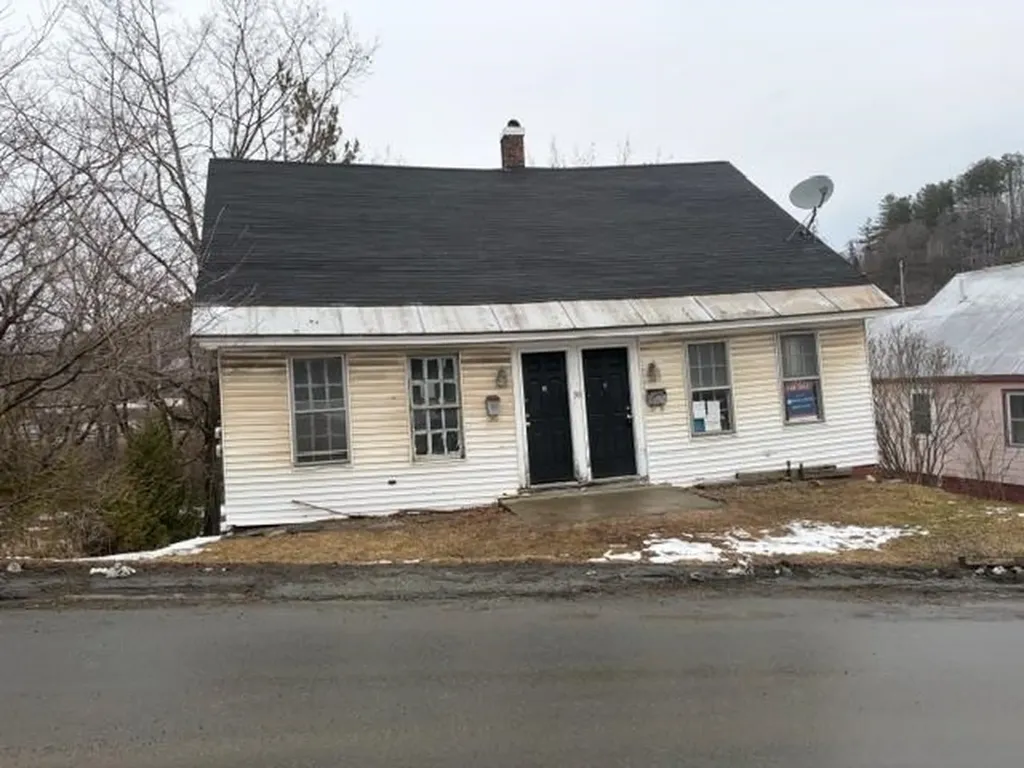 90 Mount Vernon Street St. Johnsbury VT 05819