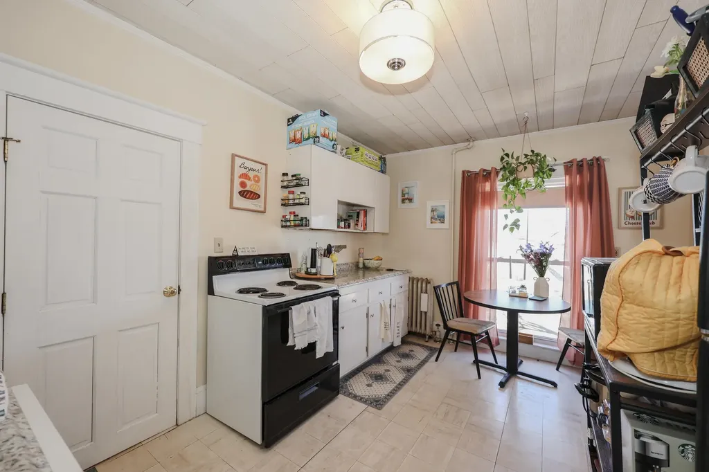 5 Thomas Street Concord NH 03301