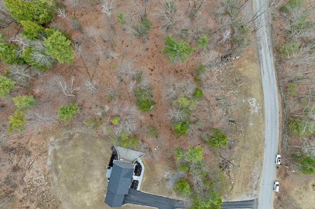 52 Mount Delight Road Deerfield NH 03037