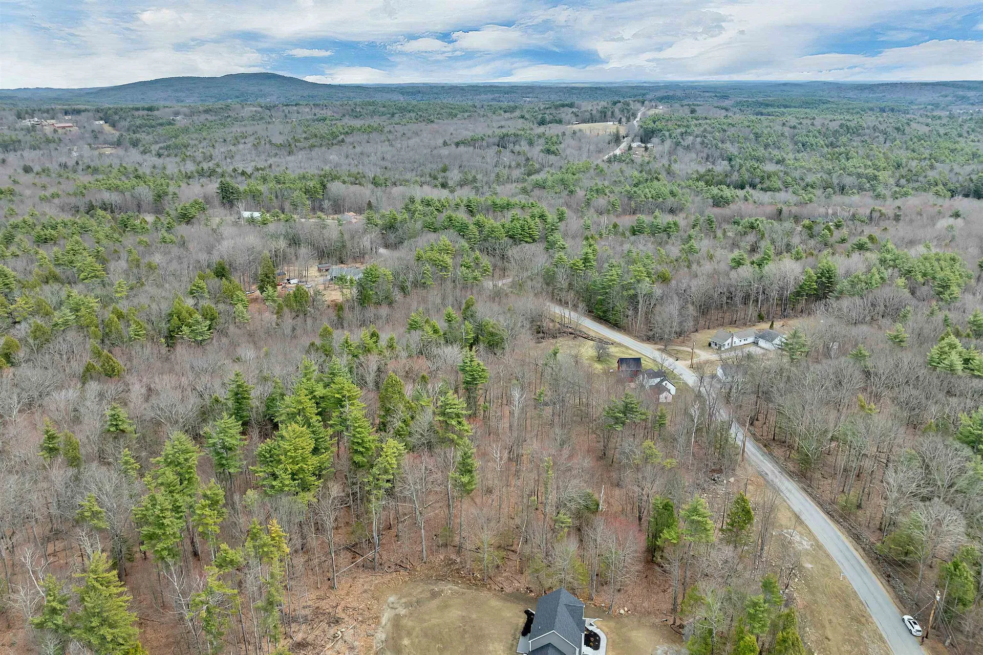 52 Mt. Delight Road Deerfield NH 03037