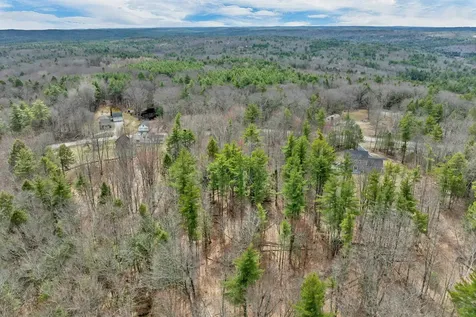 52 Mt. Delight Road Deerfield NH 03037