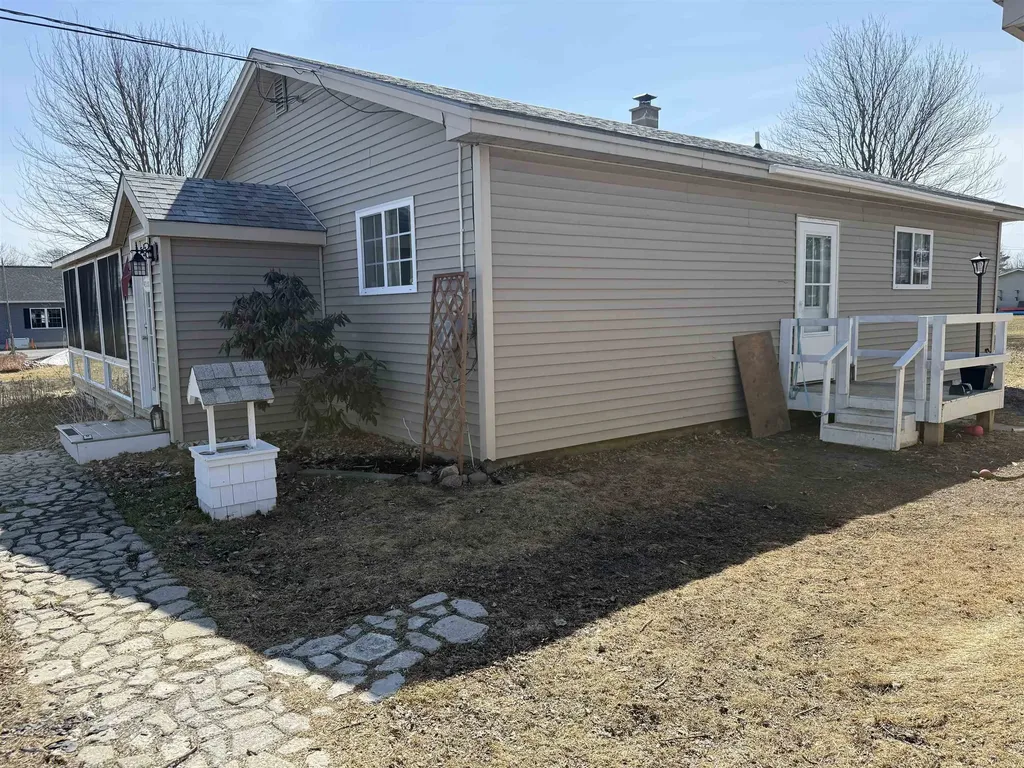 34 Tilley Drive Swanton VT 05488