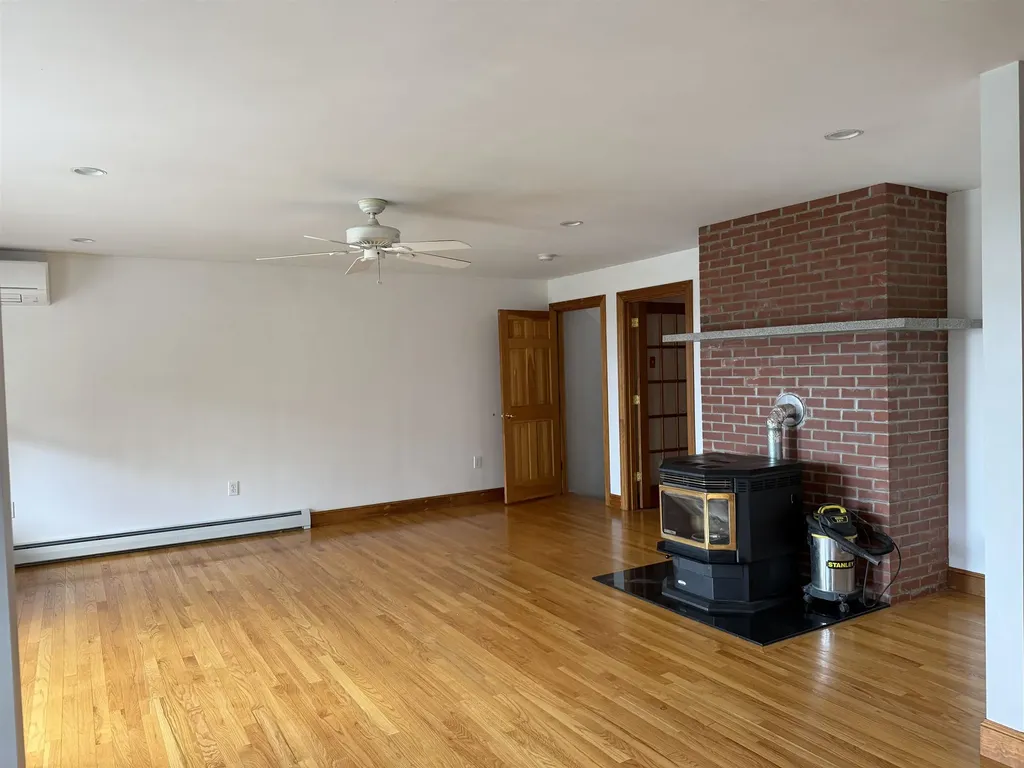 116 Hilliard Road Laconia NH 03246