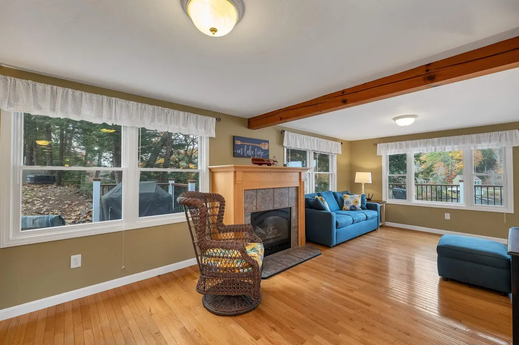 16 Ridge Road Barnstead NH 03218