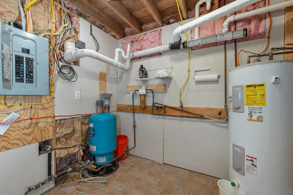 16 Ridge Road Barnstead NH 03218