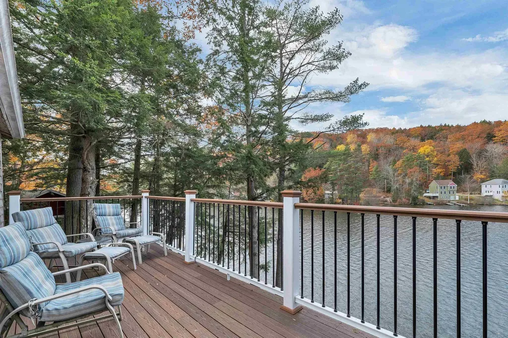 16 Ridge Road Barnstead NH 03218