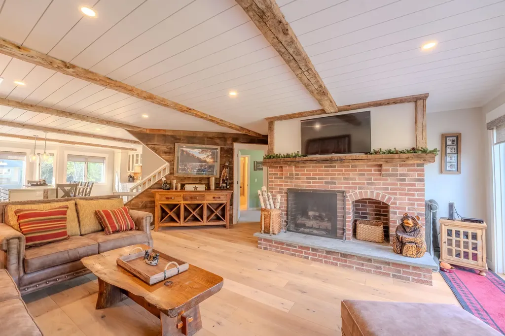 52 Bunker Lane Lincoln NH 03251