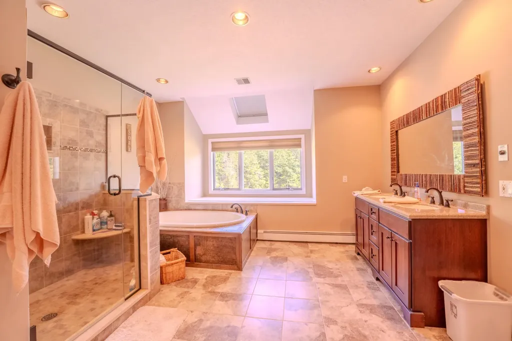 52 Bunker Lane Lincoln NH 03251