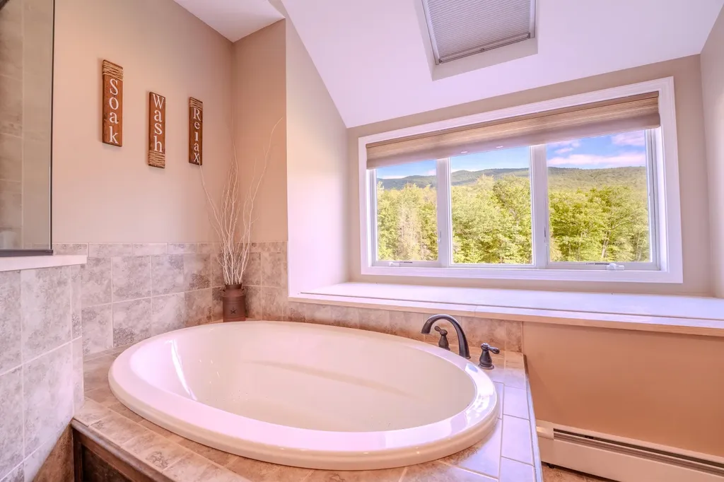 52 Bunker Lane Lincoln NH 03251