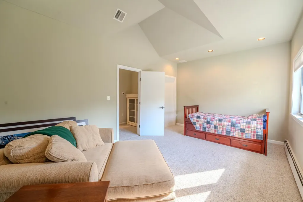 52 Bunker Lane Lincoln NH 03251
