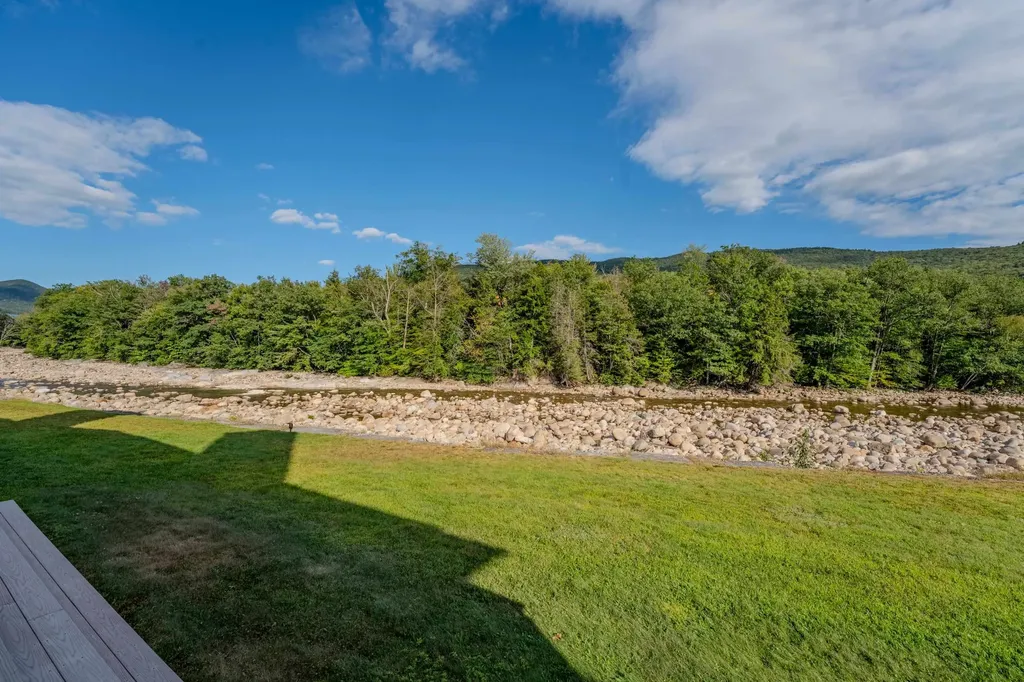 52 Bunker Lane Lincoln NH 03251