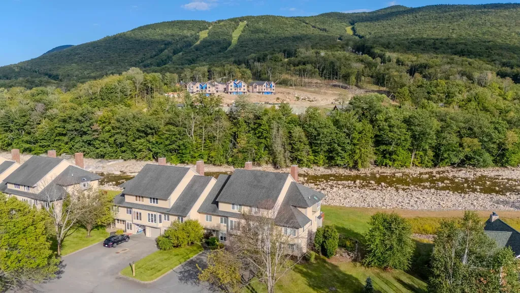 52 Bunker Lane Lincoln NH 03251