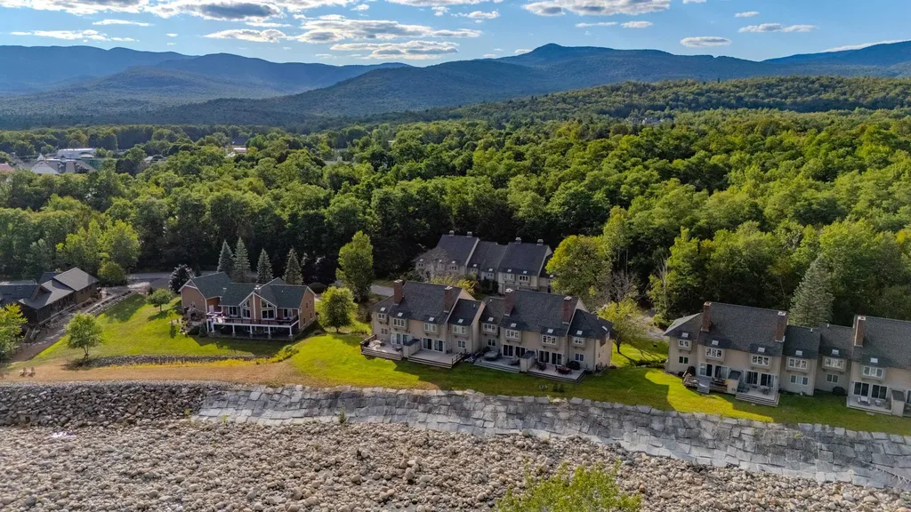 52 Bunker Lane Lincoln NH 03251