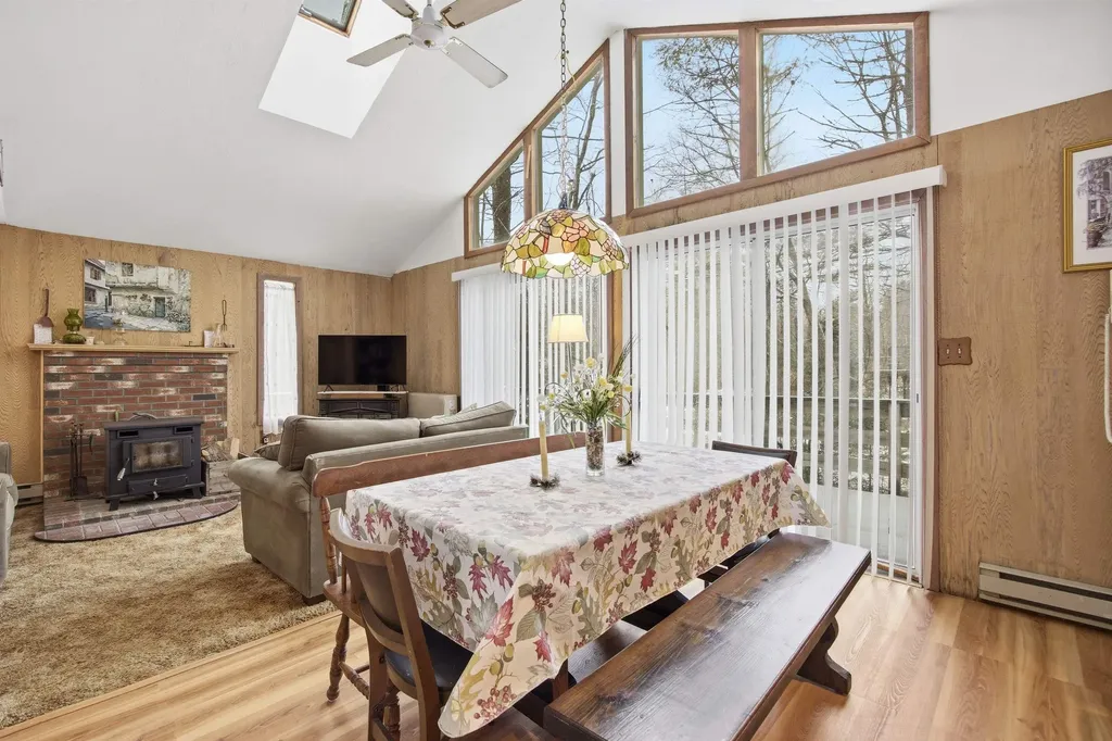 1 Wentworth Lane Barnstead NH 03225